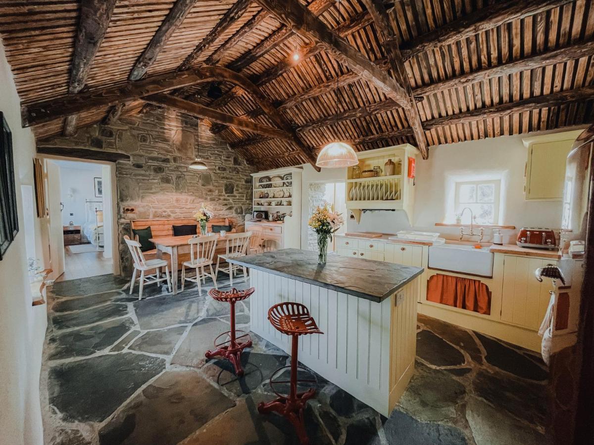 Secluded Thatched Cottage, Near Beaches & Hill Walking Rashenny Zewnętrze zdjęcie